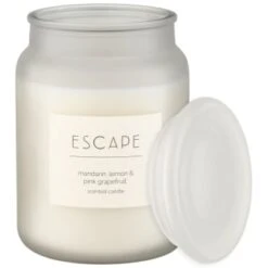 B&M Large Spa Scented Candle - White - Escape 8 B&M Large Spa Scented Candle - White - Escape -Cozy Living Home Store 368691 large spa candle escape 3