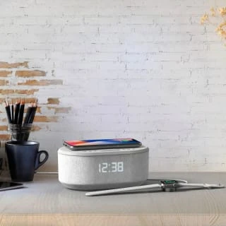 Goodmans Wireless Charging Alarm Clock Radio 5 Goodmans Wireless Charging Alarm Clock Radio - Image 3