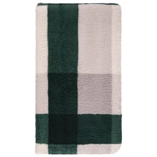 B&M Highland Green Check Sherpa Doublesided Throw 5 B&M Highland Green Check Sherpa Doublesided Throw - Image 3